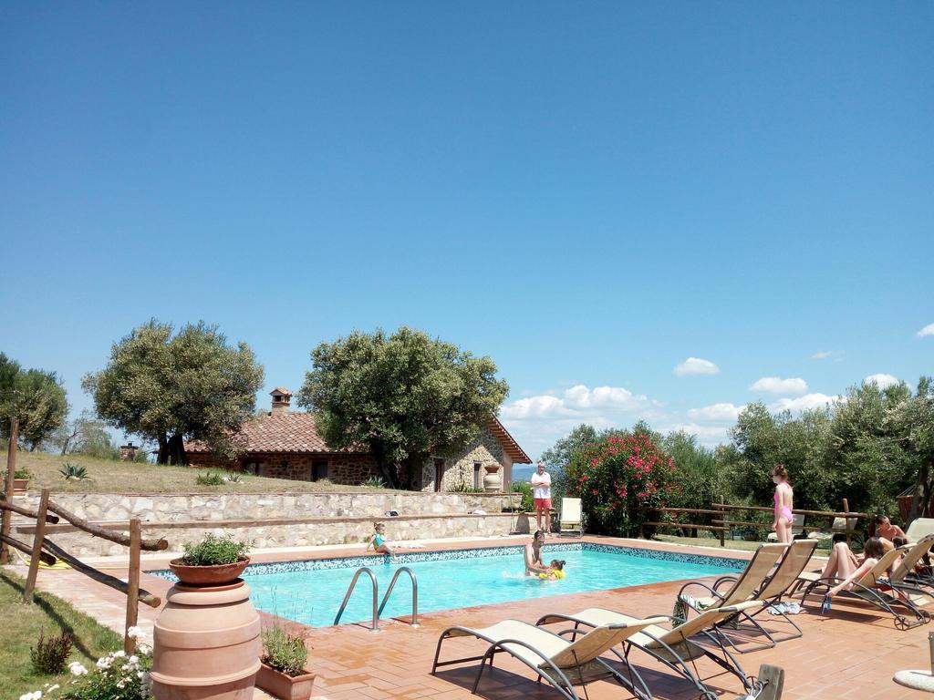 Podere Schioppello Casale Con Appartamenti Privati Cibottola Екстериор снимка