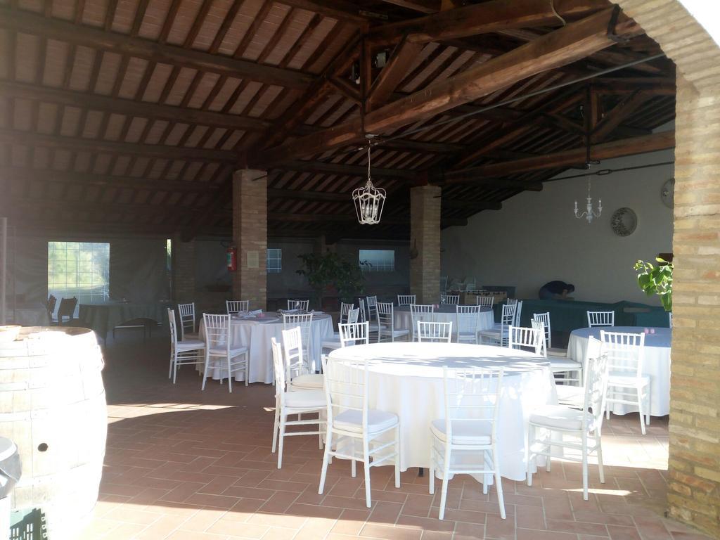 Podere Schioppello Casale Con Appartamenti Privati Cibottola Екстериор снимка